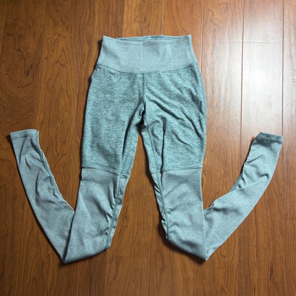 Alo Yoga High-Waist Alosoft Goddess Leggings Sage Green Heather Ribbed XS